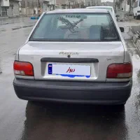 پراید ‌نقره‌ای ‌مدل‌۸۳