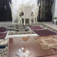 مبل و میز نهارخوری شیک در حد نو