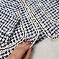 استخدام فروشنده خانوم