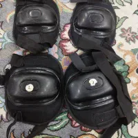 کفش اسکیت یک جفت با تمام تجهیزات در حد نو|دوچرخه، اسکیت، اسکوتر|رفسنجان, |دیوار