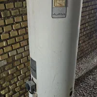 آبگرمکن مخزنی ۶۰ لیتری