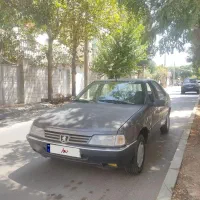 پژو ۲۰۰۰