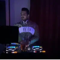 Dj اجرا با بهترین دستگاه دستگاه پایونیر DDj1000|خدمات پذیرایی، مراسم|تهران, سیمای ایران|دیوار