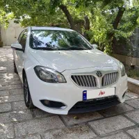 برلیانس ۳۲۰ موتور بزرگ