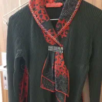 پالتو و بلوز دامن بافت|لباس|قم, بنیاد|دیوار