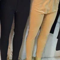 تعدادی مانکن و پایه بصورت یکجا بفروش می رسد