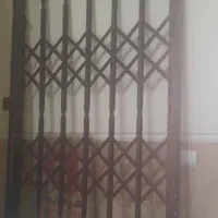 محافظ درب کشویی راست به سمت چپ