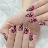 آموزش کاشت ناخن‌ تخصصی با(تخفیف ویژه و محدود)|خدمات آرایشگری و زیبایی|ارومیه, |دیوار