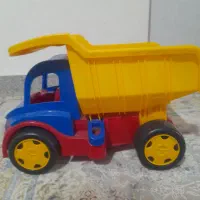 کامیون اسباب بازی