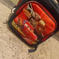 کیف مدرسه مقطوع