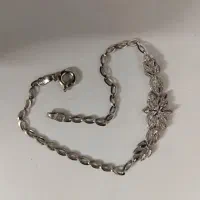 دستبند نو و زنجیر نیازمند تعمیرو1عدد النگو|جواهرات|قم, پردیسان|دیوار