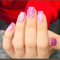 کاشت ناخن و اسپا و کراتین