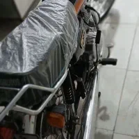 یک عدد هندا ۱۲۵ مدل ۹۵ بنزین نخورده خشک|موتورسیکلت|قم, شهرک امام حسن|دیوار