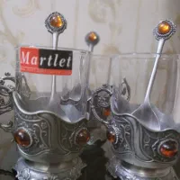 لیوان و قنددان