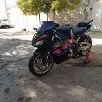 cbr1000  gsxr 1000|موتورسیکلت|مشهد, سناباد|دیوار