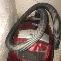 جارو برقی با مکش قوی