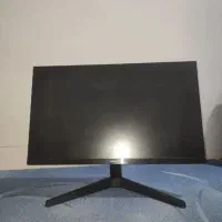 دو عددمانیتور خمیده 32اینچ 24|قطعات و لوازم جانبی رایانه|قم, بکایی|دیوار