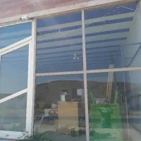 مغازه ۸۰ متری بر جاده