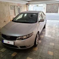 سراتو وارداتی 2010