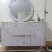 میز کنسول در حد نو تمیز