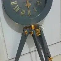 ساعت تزینی سه پایه
