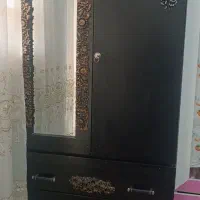 کمد و آیینه