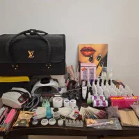 لوازم کاشت ناخن تکمیل