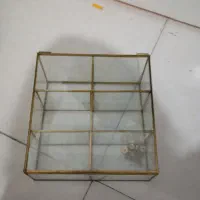 باکس شیشه ای