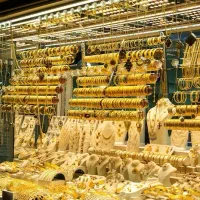 مغازه 22 متری واقع در بازار طلا آرمیتاژ گلشن