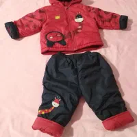 کاپشن و شلوار بچگانه