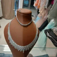 تعدادی زیور آلات شکیل