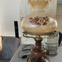 آباژور رومیزی کلاسیک