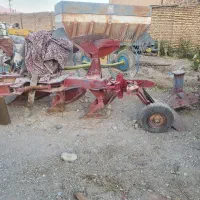 تراکتور و گاوآهن بزرگ|خودرو سنگین|چادگان, |دیوار