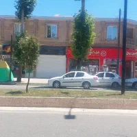 رهن اجاره مغازه ۲۵متر بر خیابان اصلی بلور امام رضا