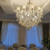 لوستر ۱۵ شاخه ۲۰ لامپ