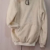 ۳تا هودی اسپرت نسبتا لش . هر۳تا نو واستفاده نشده