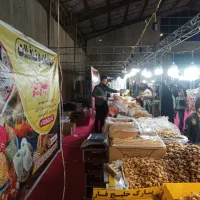 فروشنده خانم