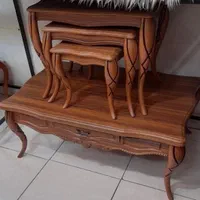 جلومبلی و جلو مبلی، میز عسلی ، مدل مارپیچک