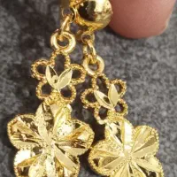 گوشواره های خاص رنگ ثابت