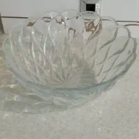 تعدادی ظروف همه سالم ونومناسب جهیزیه