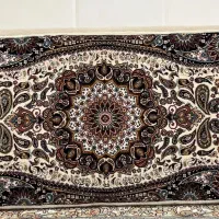 پشتی فرش ماشینی در حد نو ۶ عدد