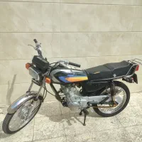 موتور سیکلت سادات..