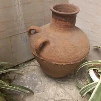 کوزهباستانی ۱۰۰ ساله