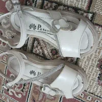 کفش‌های دخترانه فروشی|کفش و لباس بچه|کرج, حسن آباد|دیوار