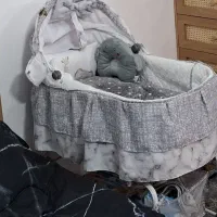 تخت نوزاد تا یک سالگی|تخت و صندلی بچه|لنگرود, |دیوار