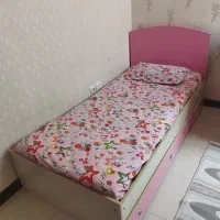 تخت خواب یک نفره
