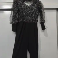 تعدادی لباس نو