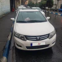 زوتی z300 2014 سانروف دار وارداتی موتور میتسوبیشی