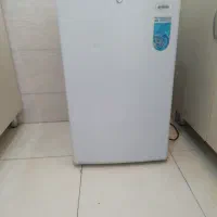 یخچال کوچک هتلی، خارجی. مارک دوو