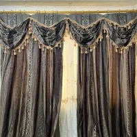 پرده بسیار زیبا و درحدنو ابعاد ۲/۵*۲/۵